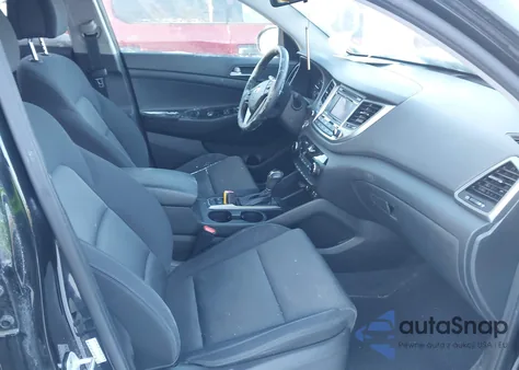 2017 Hyundai Tucson Sport z USA, uszkodzony, nr VIN KM8J3CA29HU596240